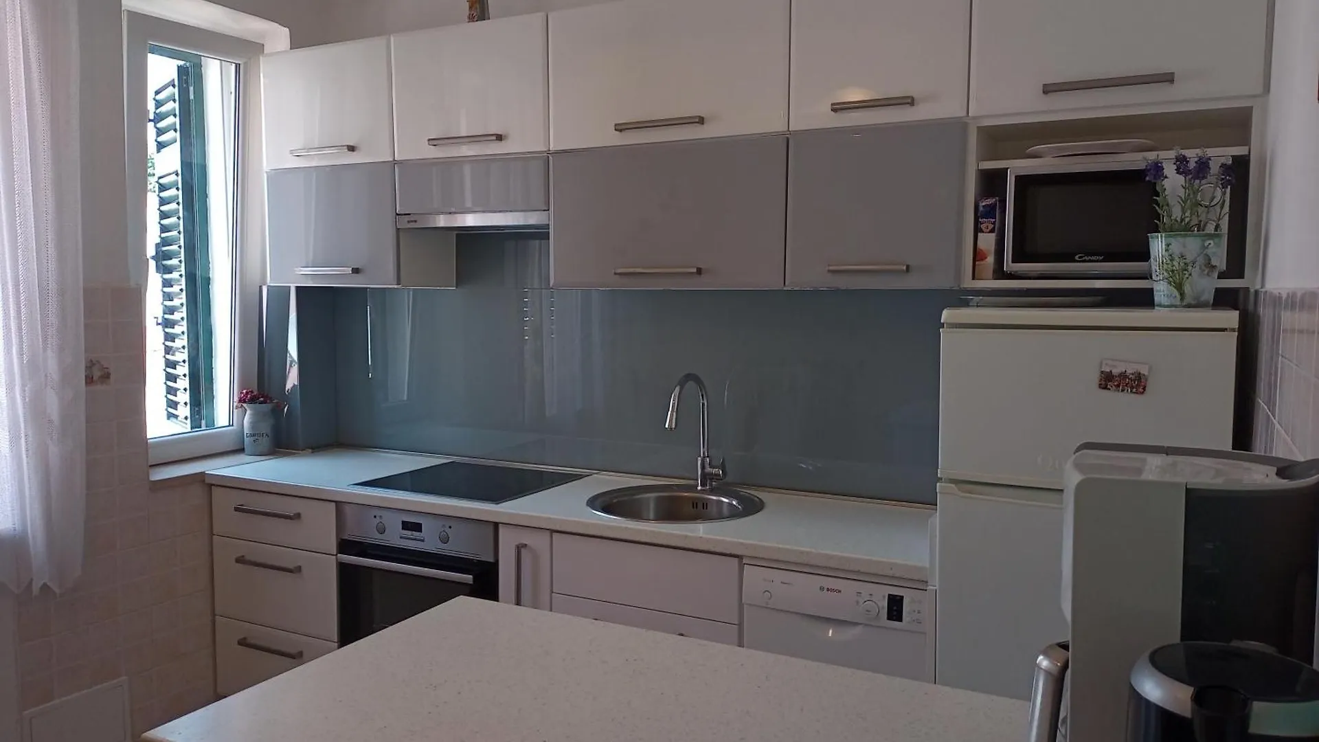 Apartment Port View-5 Min From Center Croatia